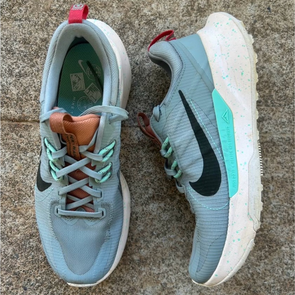 Nike Women's Juniper Trail 2 Next Nature